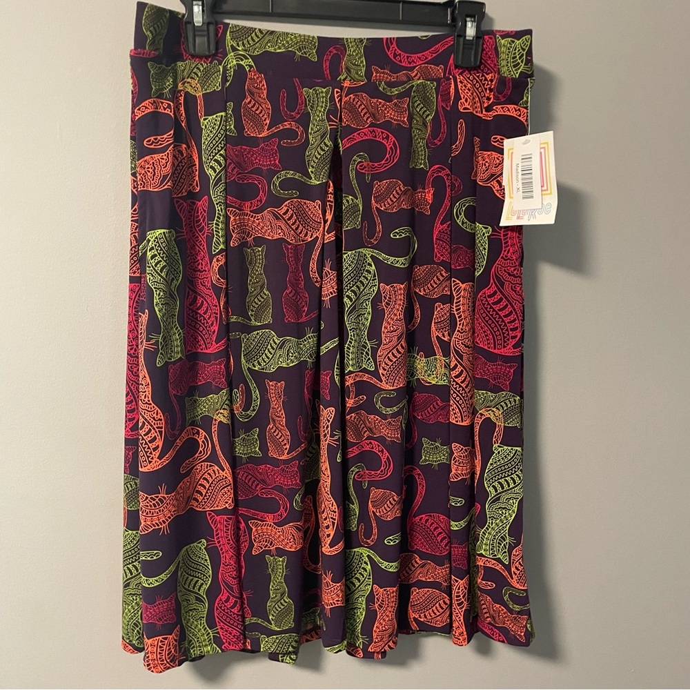 NWT LuLaRoe Madison Cat Print Skirt XL Halloween Flowy Comfy Spooky Stretch